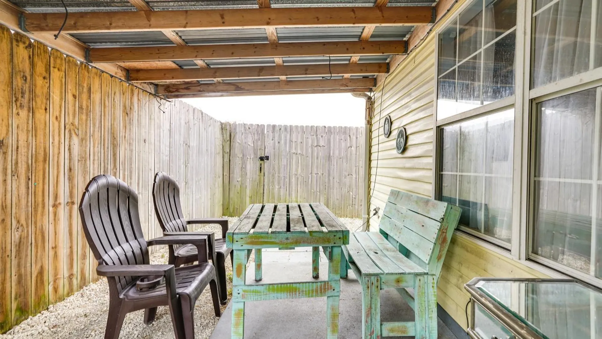 Holiday home Pet-Friendly Pcb Duplex - Walk To Beach! Panama City Beach United States