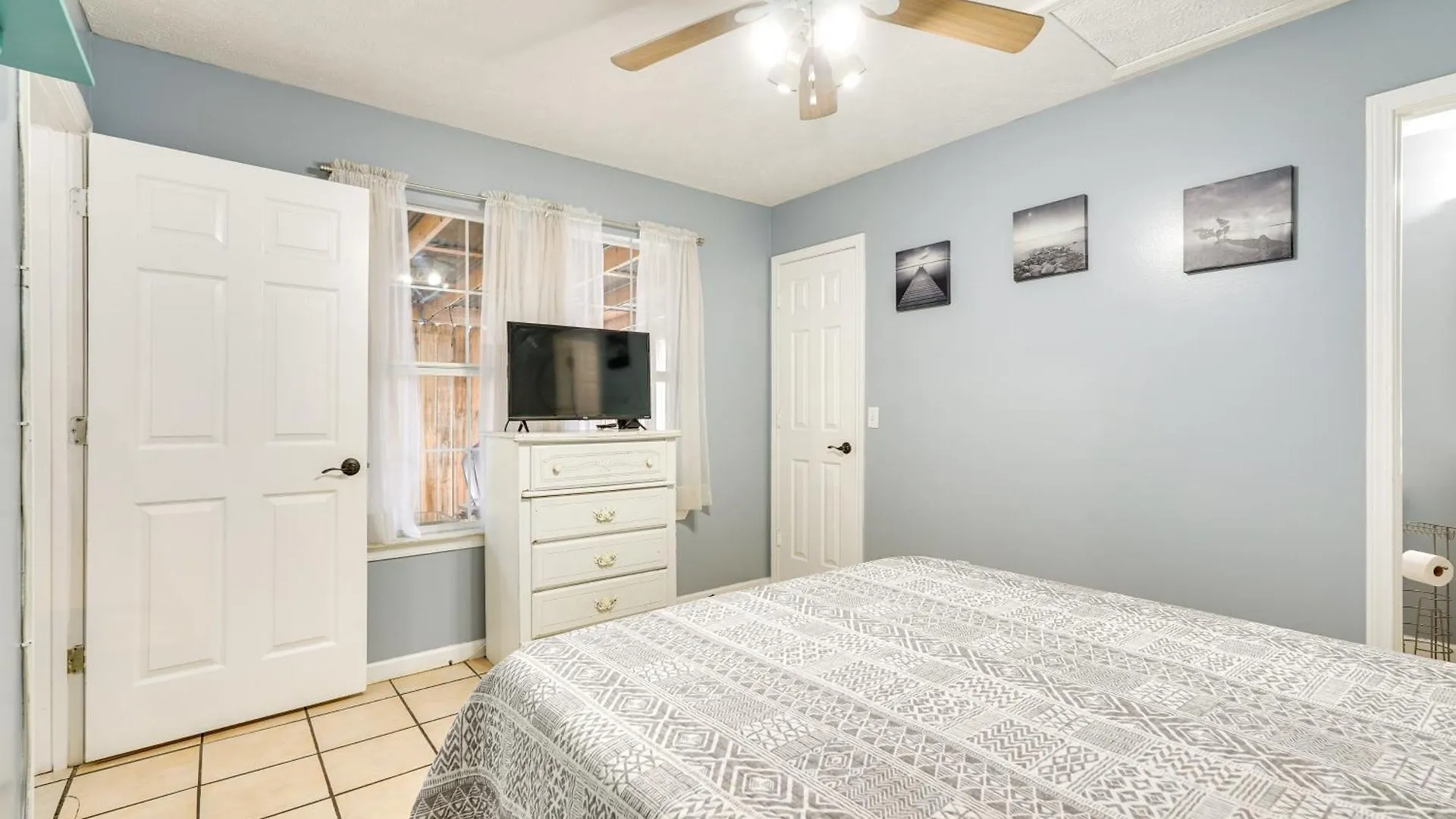 Pet-Friendly Pcb Duplex - Walk To Beach! Panama City Beach